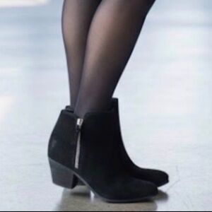 Women's Frye Judy Double Zip Bootie Black Suede Ankle Boots Size